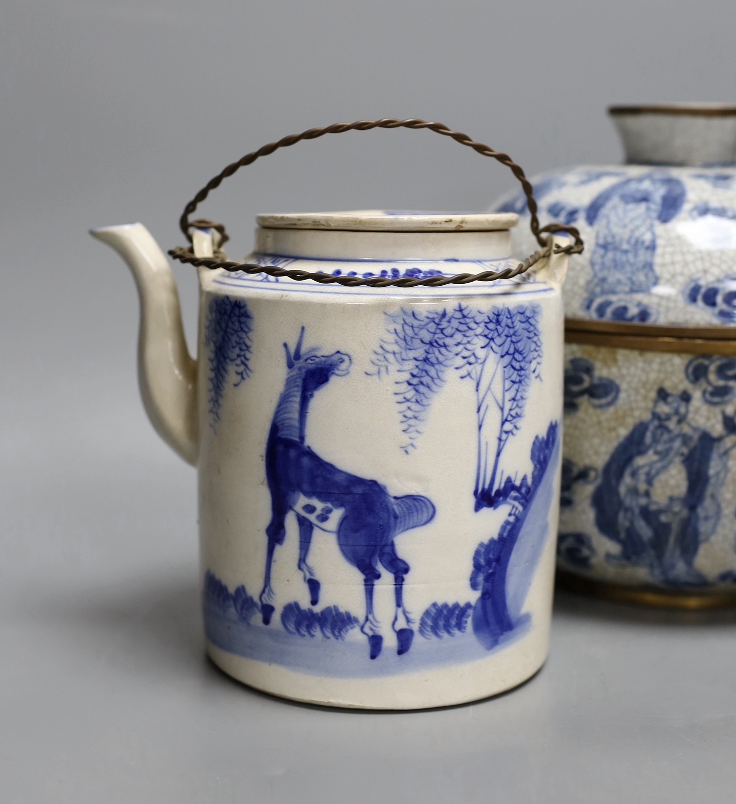 Three Chinese blue and white jars and a teapot, tallest 19cm